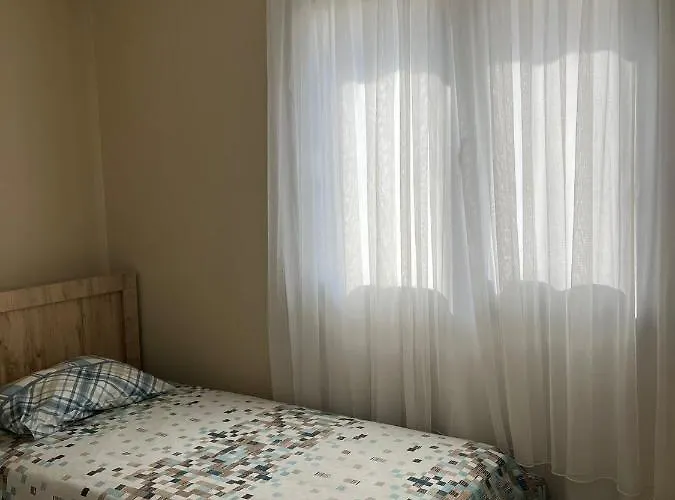 Candarli Little Sweet House